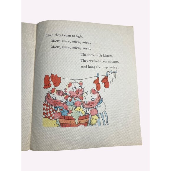 Vintage 1950s Childrens Book "The Three Little Kittens" Nursery Rhyme Storybook - Picture 5 of 7